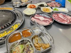 -元山烤肉店(假日广场店)