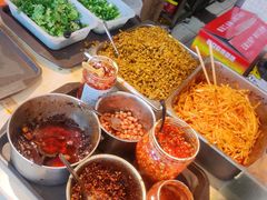 -红鼻子桂林米粉(金唐新光界店)