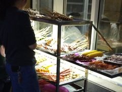 面包甜点陈列柜-非凡烧烤(历史博物馆店)