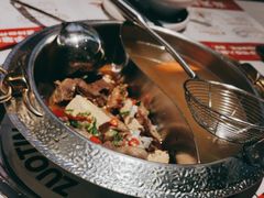 -左庭右院鲜牛肉火锅(金山万达店)