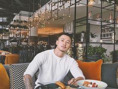 -池畔酒吧 WET Bar