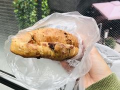 核桃红豆盐面包-都恩客(高岛屋百货店)