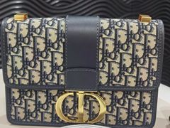 -聚云奢二手奢侈品黄金手表包包回收·中古店(中福城店)