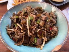 鱼腥草树皮拌牛肉-怡得观滇餐厅·地道昆明菜·1996(海埂大坝店)