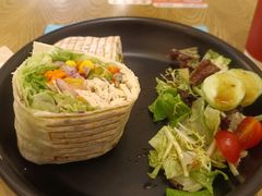 经典墨西哥鸡胸肉卷-红卡Cafe(尚8里店)