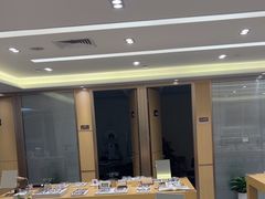 -Eziwish眼镜·蔡司授权店