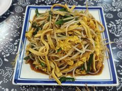 -八两八金·莱芜特色炒鸡(市南漳浦路店)