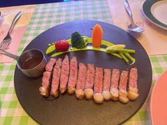 -哟吼艺术餐厅·亲子·生日宴