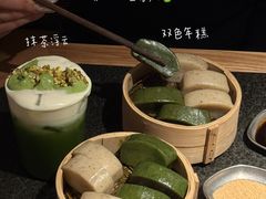 -三出山火锅(南京万象天地店)