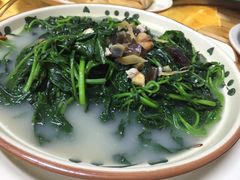 -建豪美食山庄
