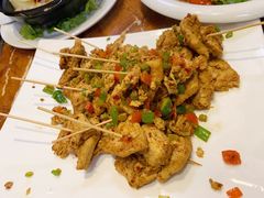 上上签-慈心素食馆(绳金塔店)