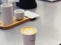 soe拿铁-Manner Coffee(IFS一楼店)
