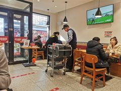 -南城香·饭香串香馄饨香(青年路店)
