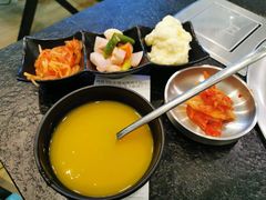-烤路里·韩国品质自助烤肉(石路天虹4号店)