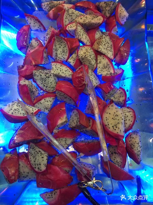 鑫海汇海鲜烤肉火锅自助餐厅(雅居乐国际广场店)火龙果图片 - 第1张