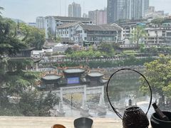 -包整·丝娃娃(甲秀楼景观店)