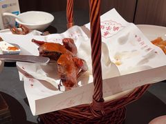 -鸽子侯·家宴·平价海鲜(市图书馆店)