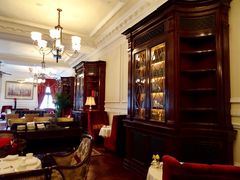 -Salon de Ville浦江汇(上海外滩华尔道夫酒店店)