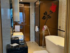 -兰州皇冠假日酒店
