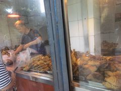 面包甜点陈列柜-土门八珍烤鸡腊味店(土门老店)