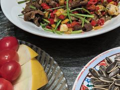 -天山集市(和家乐广场店)