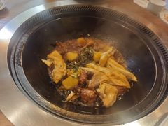 -万里闯关东铁锅炖菜馆(高新旗舰店)