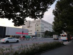 门面-杭州西湖保时捷售后服务中心(绍兴路店)