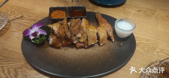 麦麦山云南菜(复地活力城店)麦麦山烤鸡图片