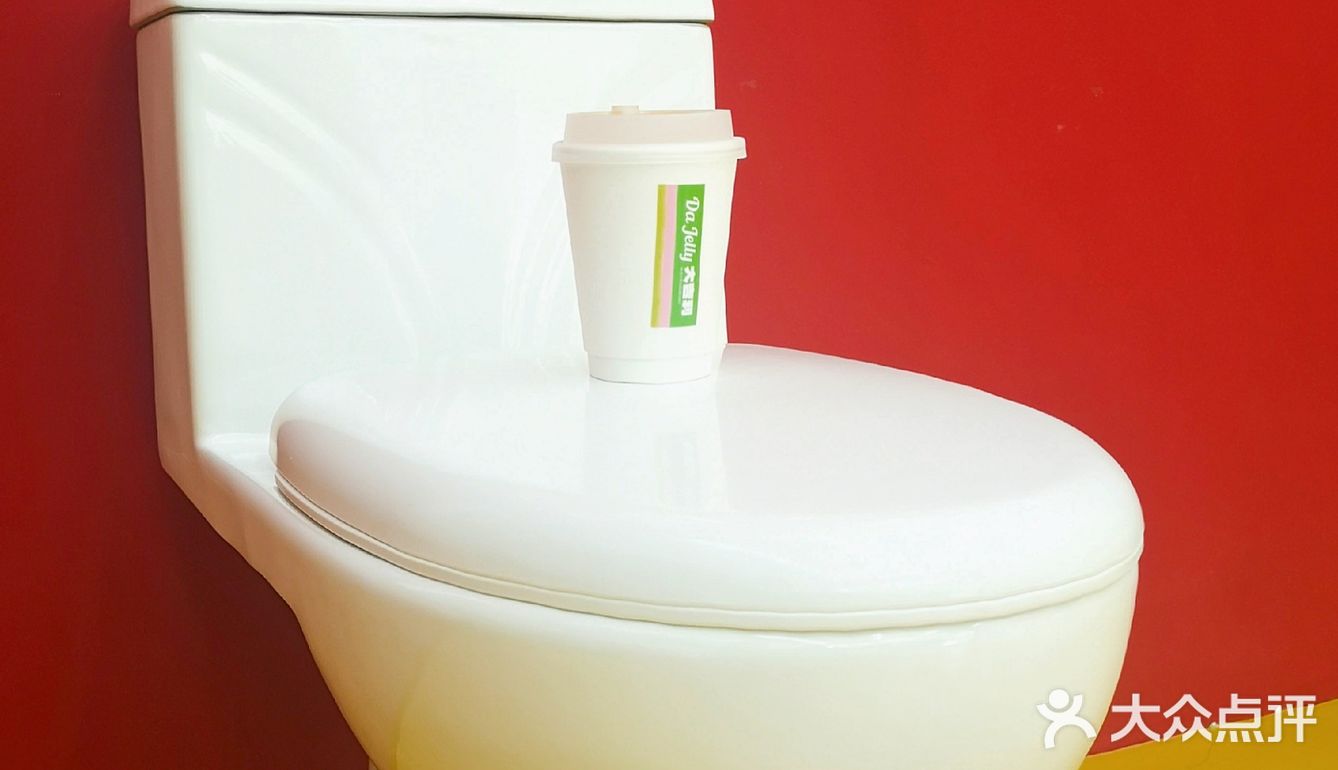 港汇天地新开咖啡店|古古怪怪可可爱爱！