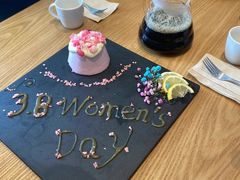 -星巴克臻选(舟山凯虹广场店)