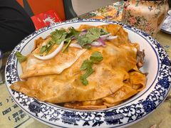 -壹阁胡羊焖饼(特色小吃街店)