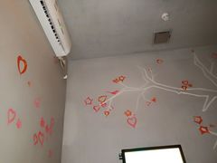 -卡罗酒店(东门晒布地铁站店)