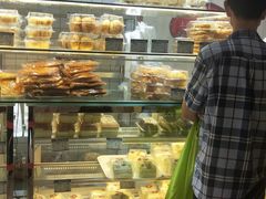 -白玉兰食品甜凤店(合生汇店)