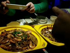 -多嘴肉蟹煲(万达店)