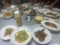 -鸭王烤鸭店(三里河店)