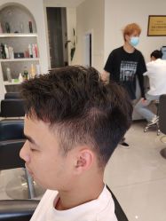 -摩登时代美发沙龙