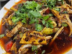 -小杨翘脚牛肉