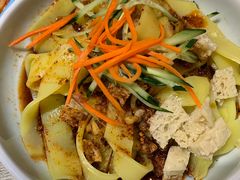 -巴依兄弟西域美食(机场店)