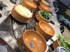 -龍歌自助小火锅(市北和达中心城店)