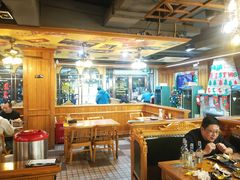大堂-云晓光头烧烤吧(德平路店)