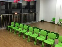 -蓝话筒·少儿成人演讲口才·主持朗诵·戏剧表演(大华第一坊店)