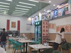 -汤小云火锅米线(钻汇广场店)