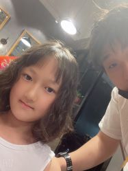 -时尚殿堂明星门店