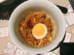 三口饭-穹六人间 people 6(岳阳路店)