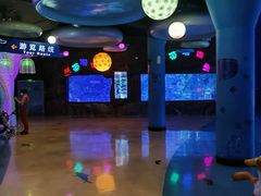 -烟台海昌鲸鲨海洋公园