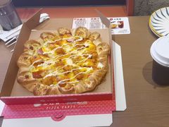 -必胜客(上海华谊新所店)
