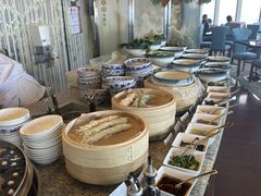 -怡豪大饭店·49楼旋转自助餐厅