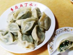 -乡府肉丁水饺(环山路店)