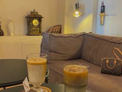 -Me Coffee下午茶艺术空间