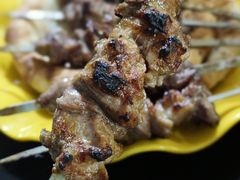 -烤肉小伙烤肉店